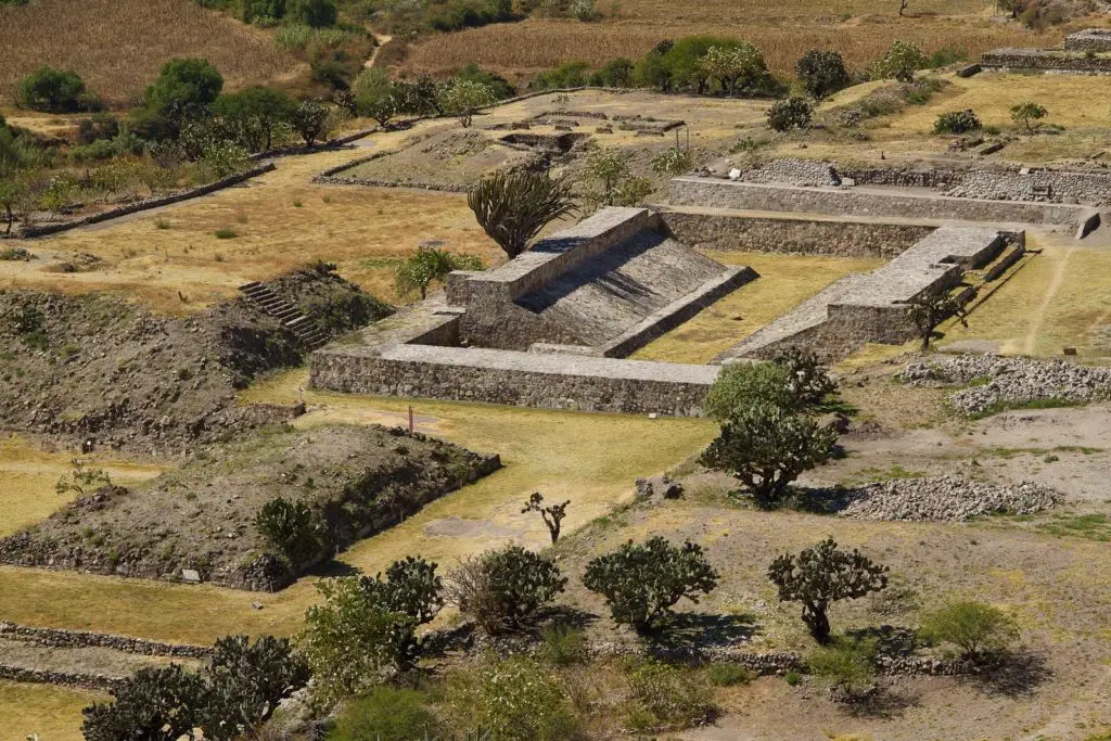 cultura zapoteca centros ceremoniales