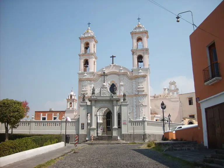 Descubre las 10 iglesias más bellas de México: la #2 te encantará