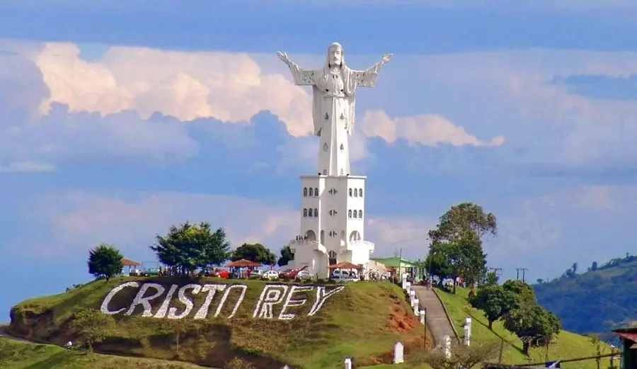 Lugares turísticos en Manizales: Monumento Cristo Rey