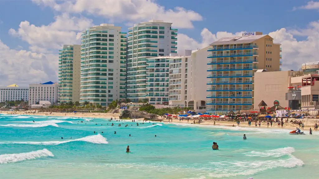 Mejores Playas de Cancún: Chac Mool