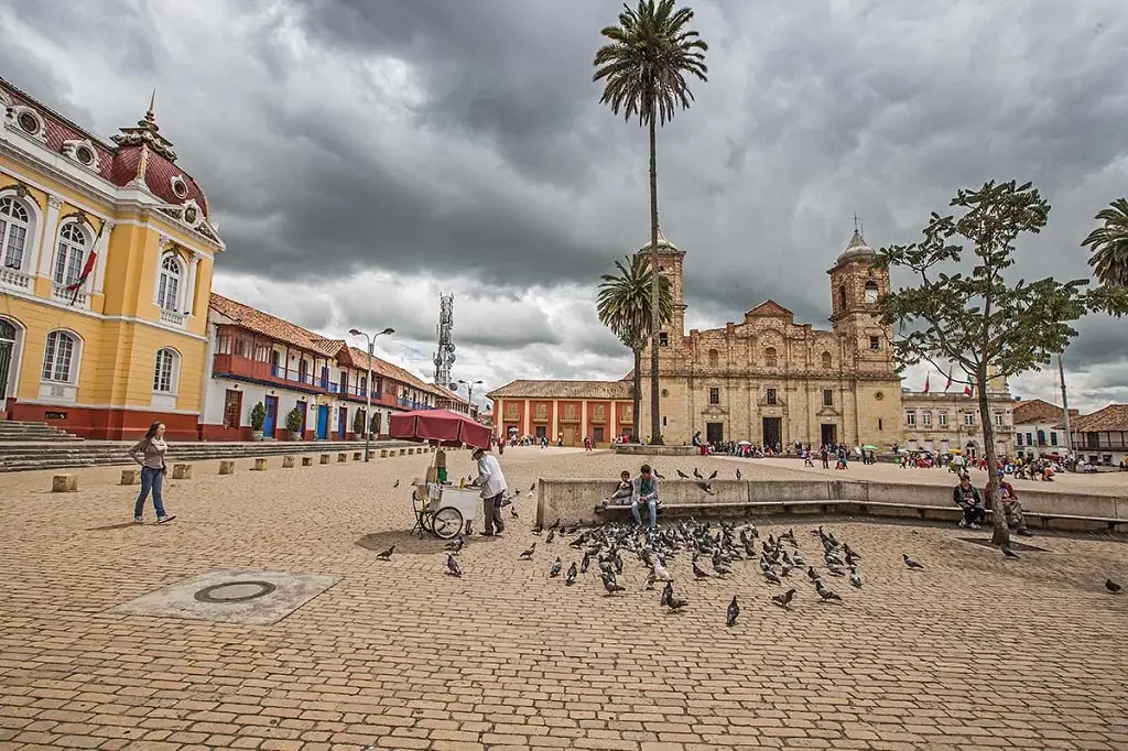 Qué visitar en Zipaquirá: Plaza de los comuneros