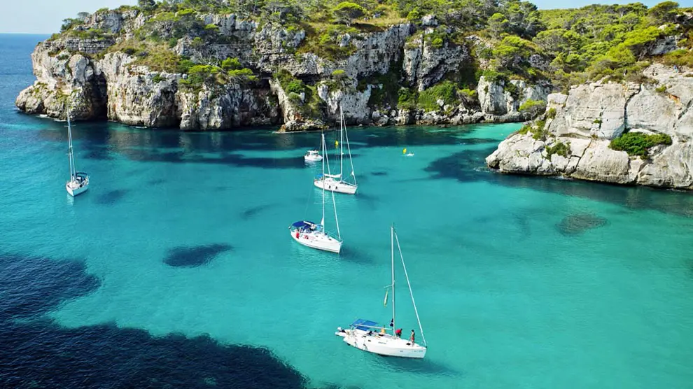 Qué ver y hacer en Isla de Menorca: las mejores playas