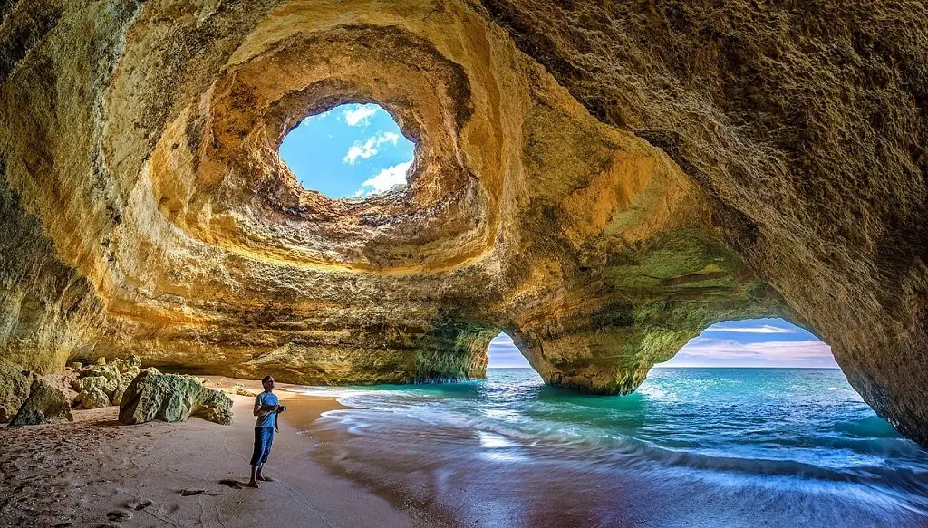 Moivos para visitar Portugal: playas hermosas
