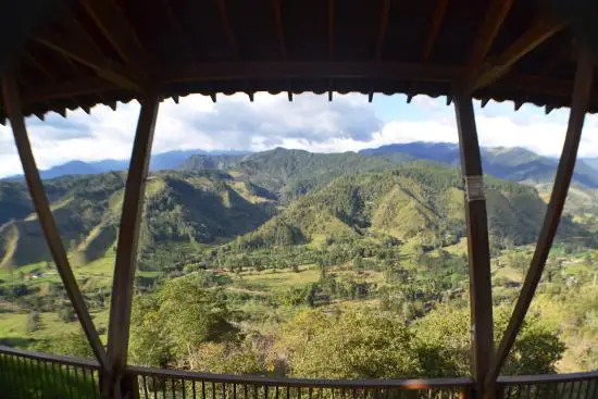 Mirador Alto de la Cruz en Salento, Colombia