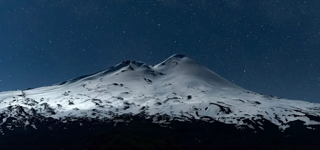 Parque-Nacional-Conguillio-y-sus-Araucarias-nevadas