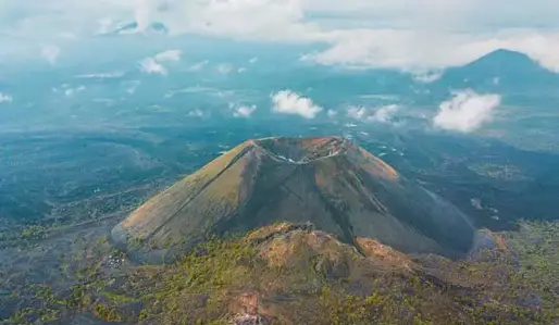 Vue aÃ©rienne du volcan Paricutin
